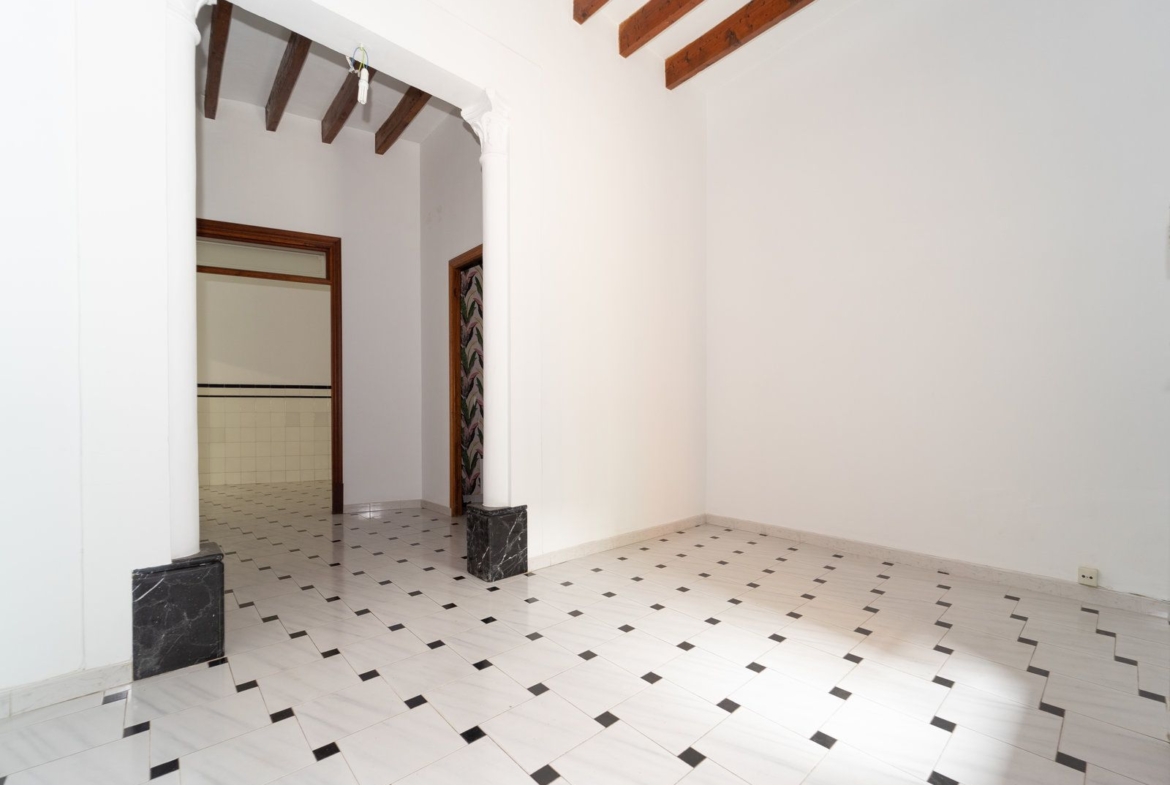 Historisches Stadthaus zum Verkauf in Ses Salines, 314 m²
