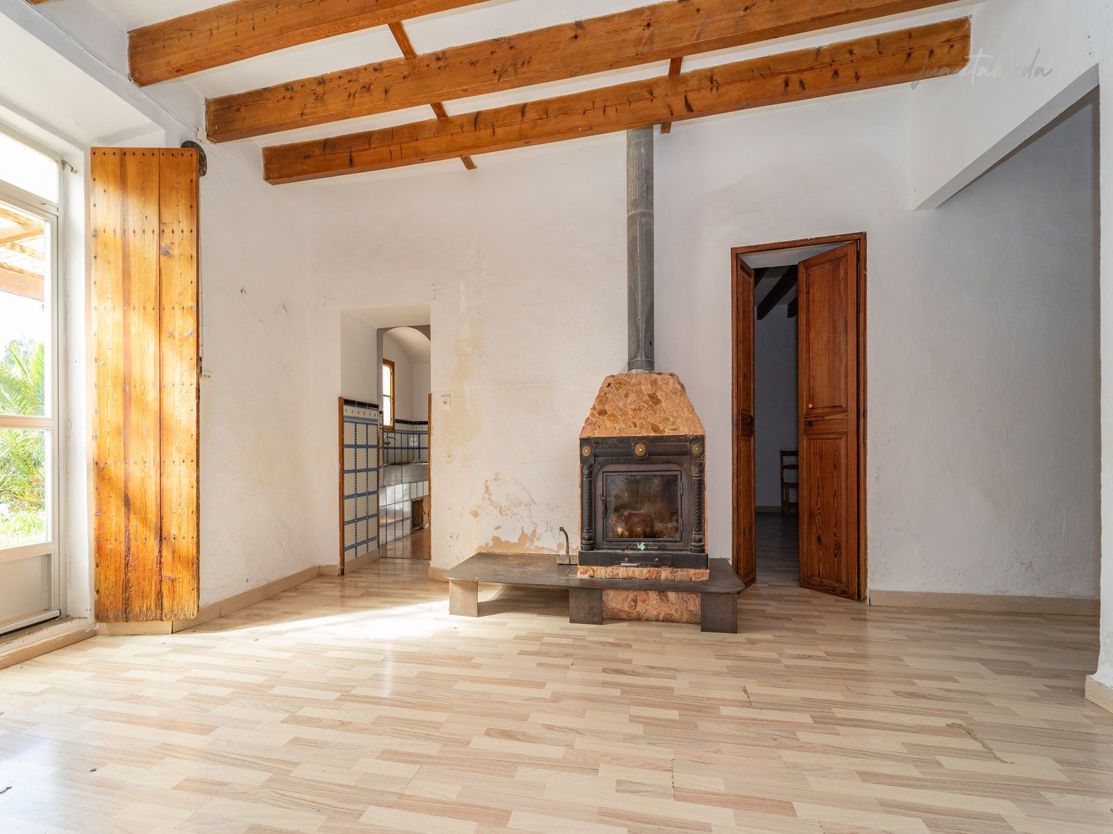Landhaus zur Miete in Campos: 203 m², Garten & Nebengebäude
