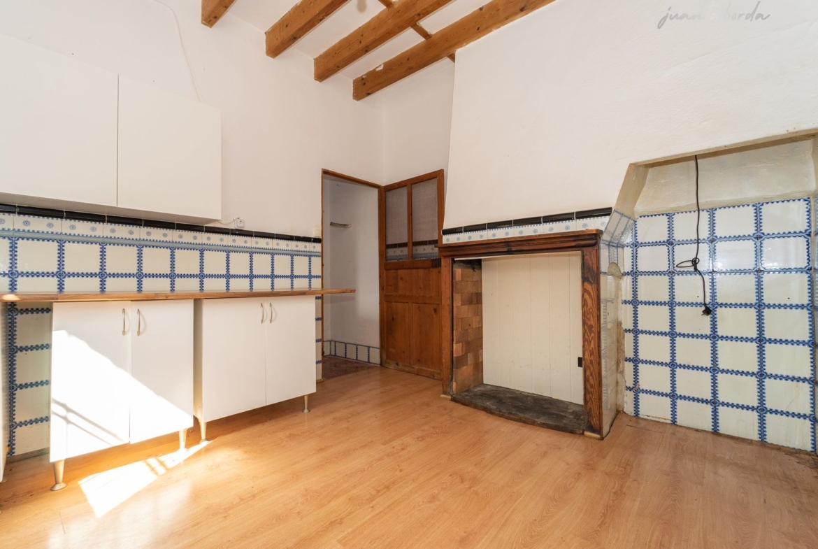 Landhaus zur Miete in Campos: 203 m², Garten & Nebengebäude