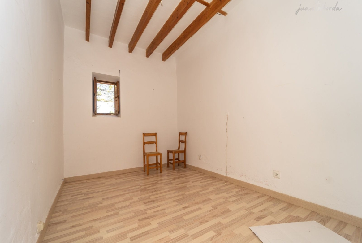 Landhaus zur Miete in Campos: 203 m², Garten & Nebengebäude