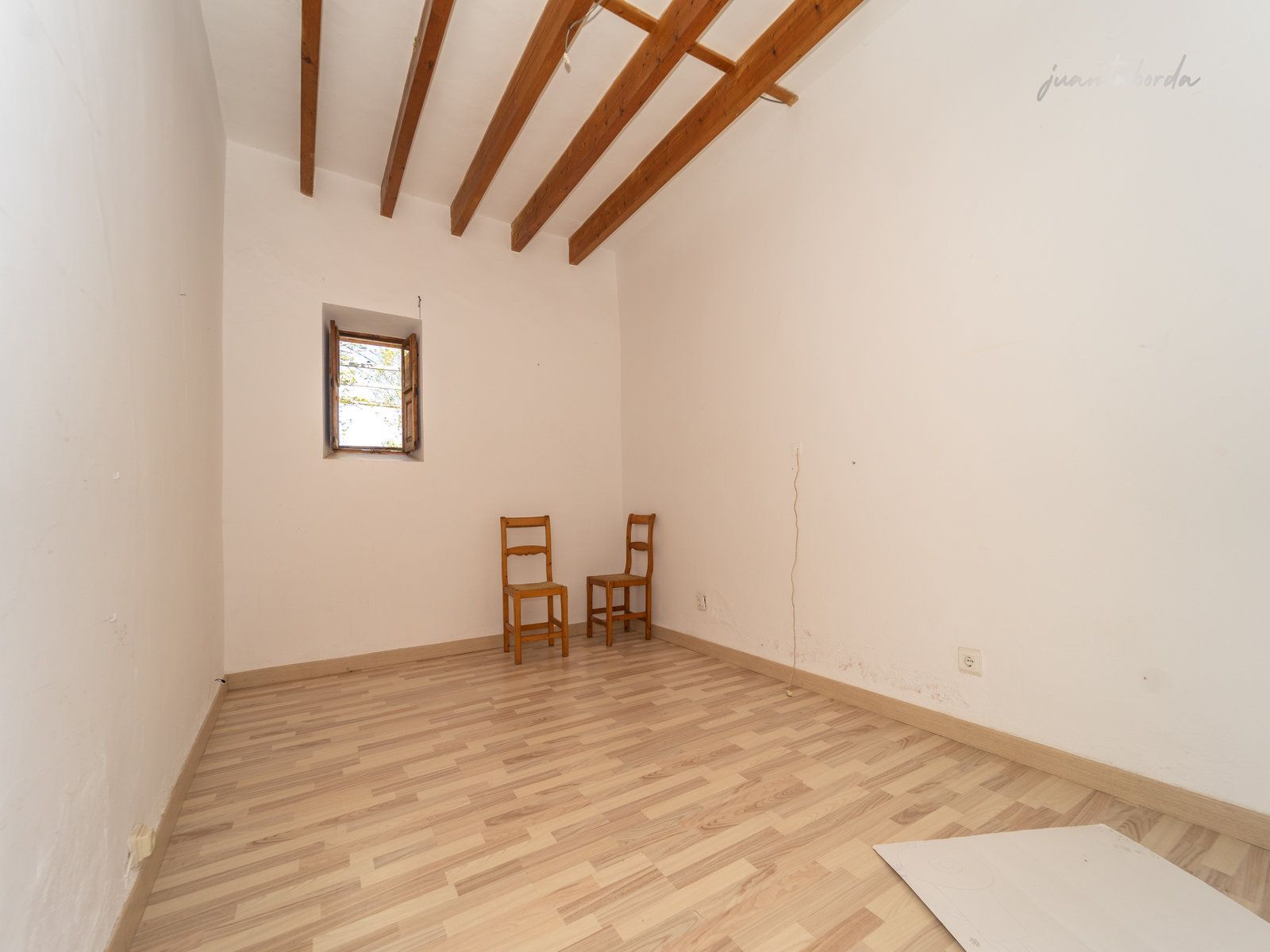 Landhaus zur Miete in Campos: 203 m², Garten & Nebengebäude