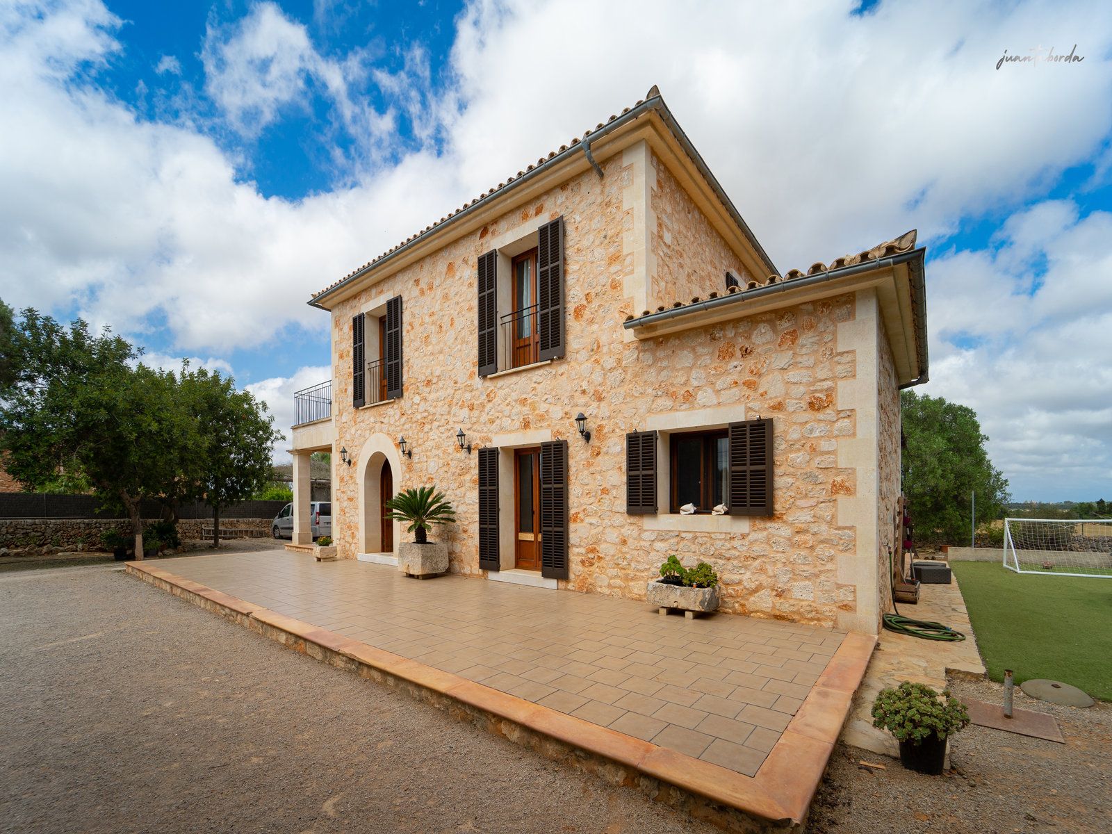 Stone Country House with Pool in Ses Salines | 3 Bed, 15,000 m² Plot