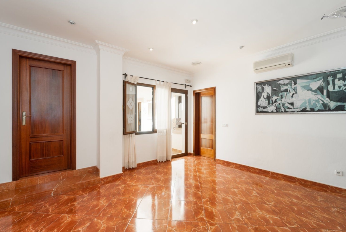 Planta baja con terraza en venta en Campos, Mallorca