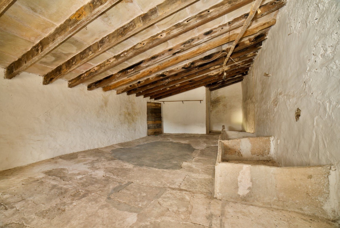 Centuries-Old Stone Farmhouse for Sale Near Es Carritxó, Felanitx