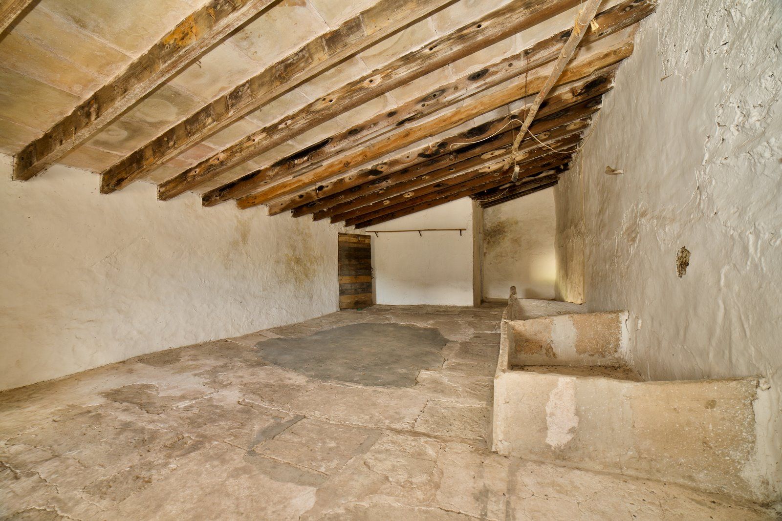Centuries-Old Stone Farmhouse for Sale Near Es Carritxó, Felanitx