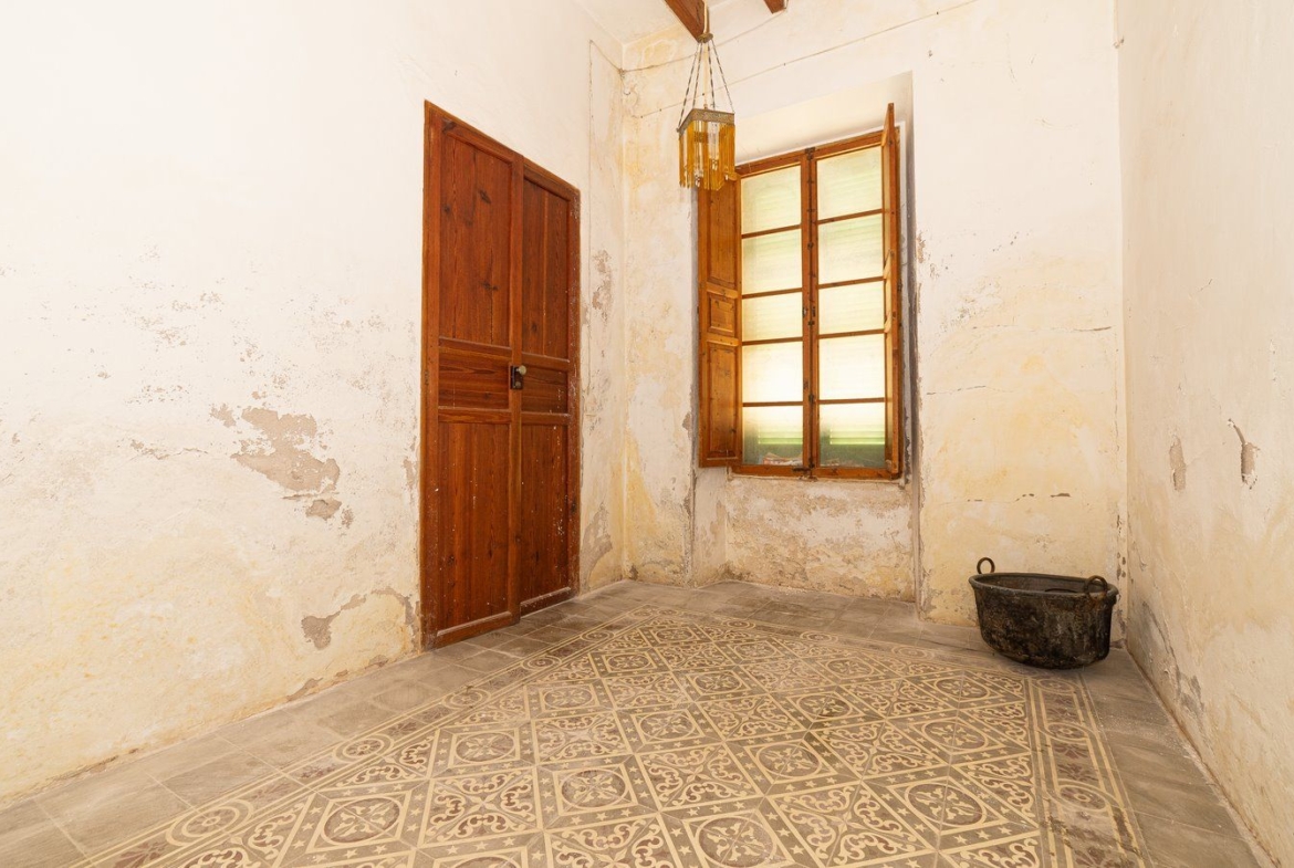 Casa de pueblo en Es Llombards con patio y terraza | 278 m²