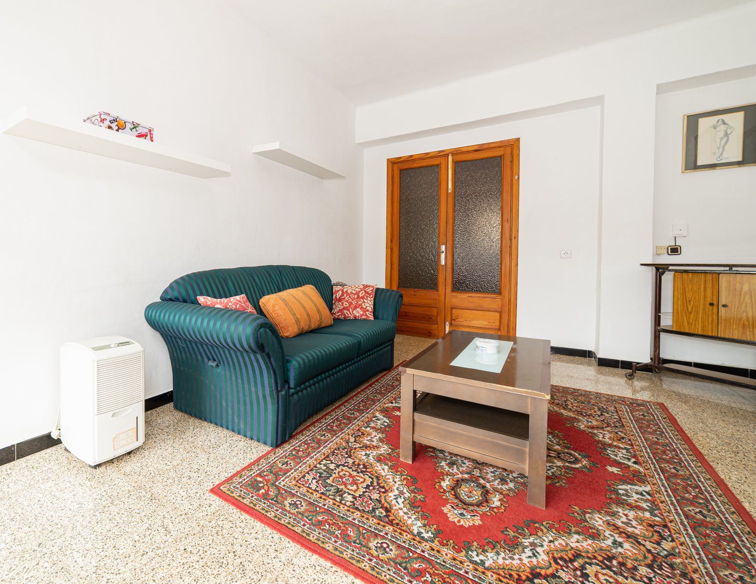 13-1231-Villasyfincasmallorca.jpg Piso en primera línea de mar en Portopetro con jardín y vistas