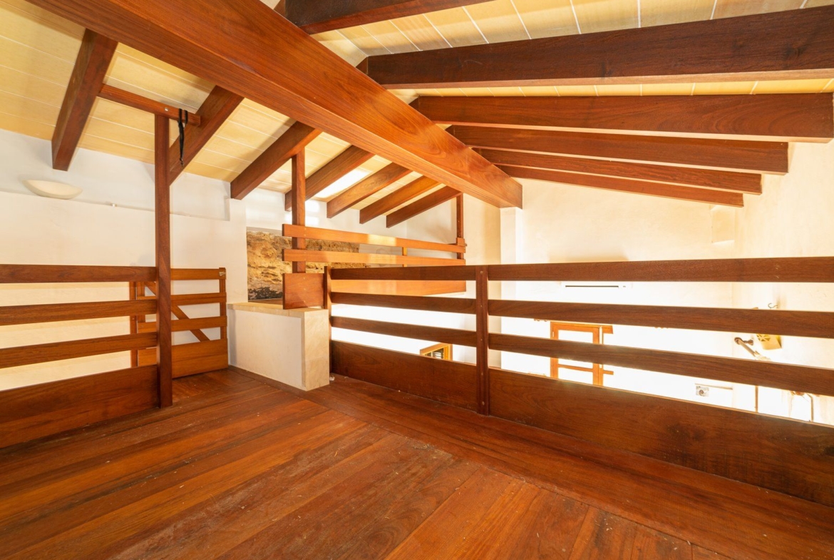 Alquiler junto al mar en Cala Figuera: loft rústico con terraza y vistas