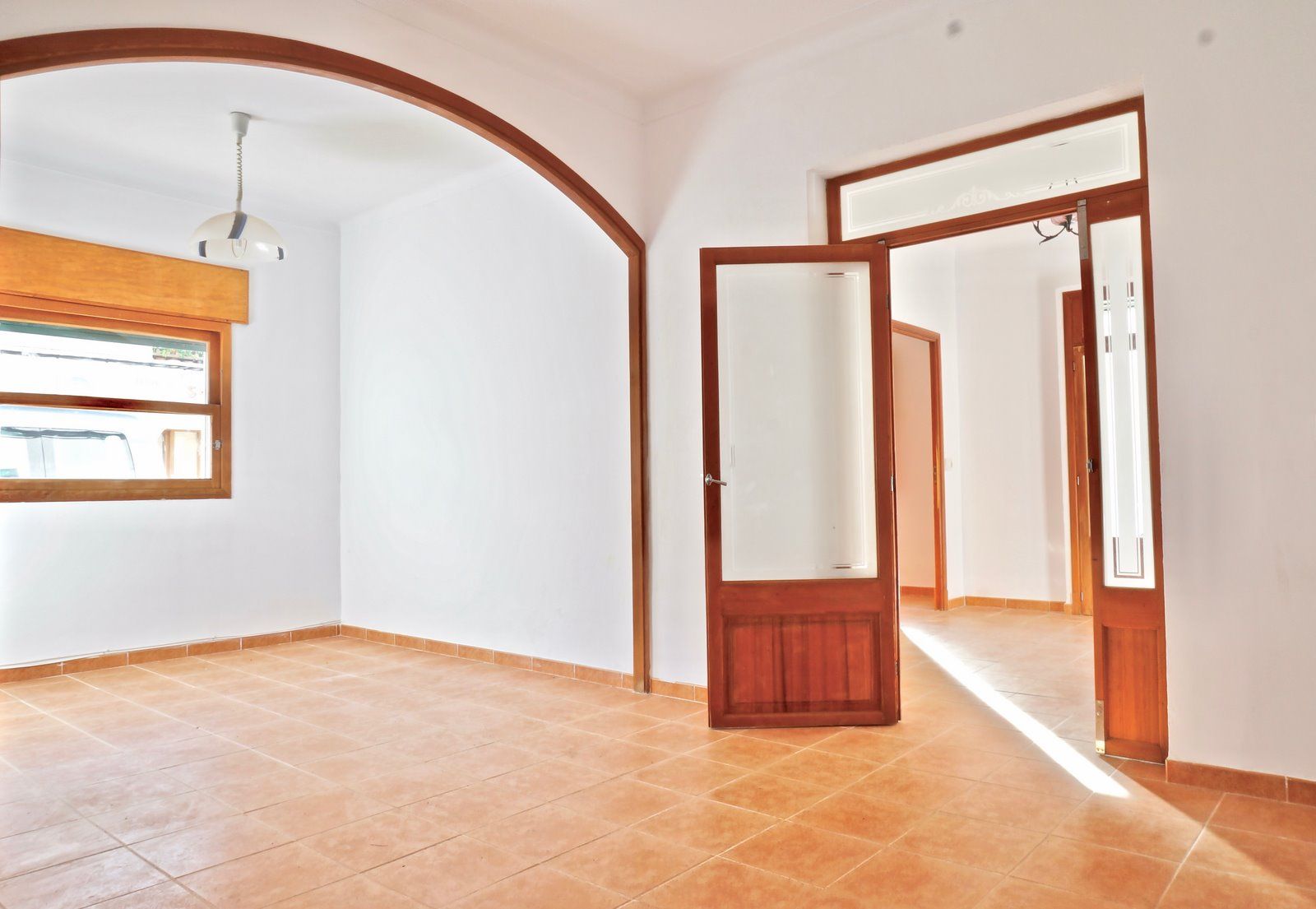 13-971-Villasyfincasmallorca.jpg Alquiler casa de pueblo en Ses Salines con gran patio privado