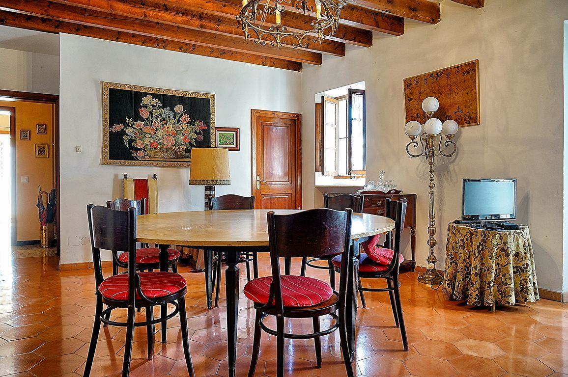 Villa mit Pool und Garten, 6 Schlafzimmer, zehn Minuten von Palma