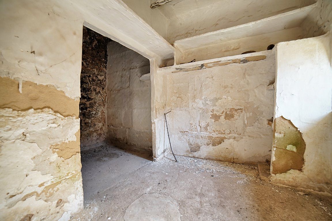 Country House to Renovate in Ses Salines, Southern Mallorca