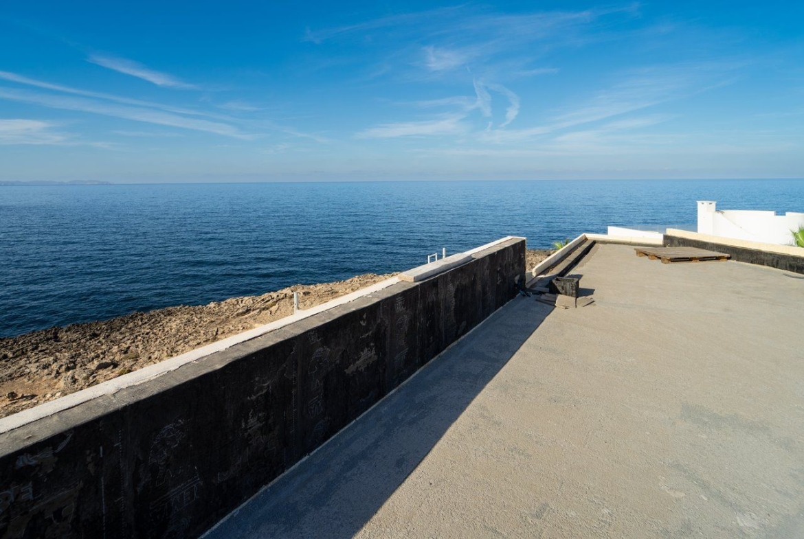 Villa en primera línea de mar en Colonia de Sant Jordi