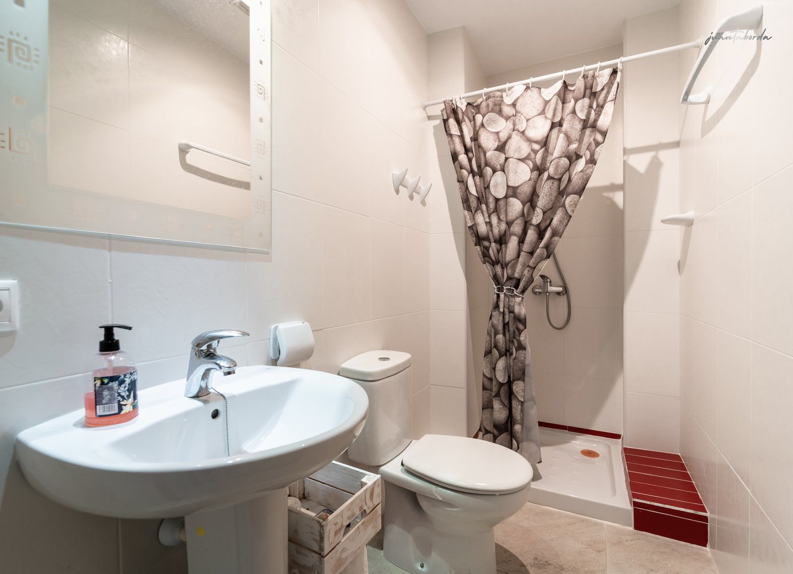 Furnished 3-Bedroom Apartment for Rent in Colonia de Sant Jordi
