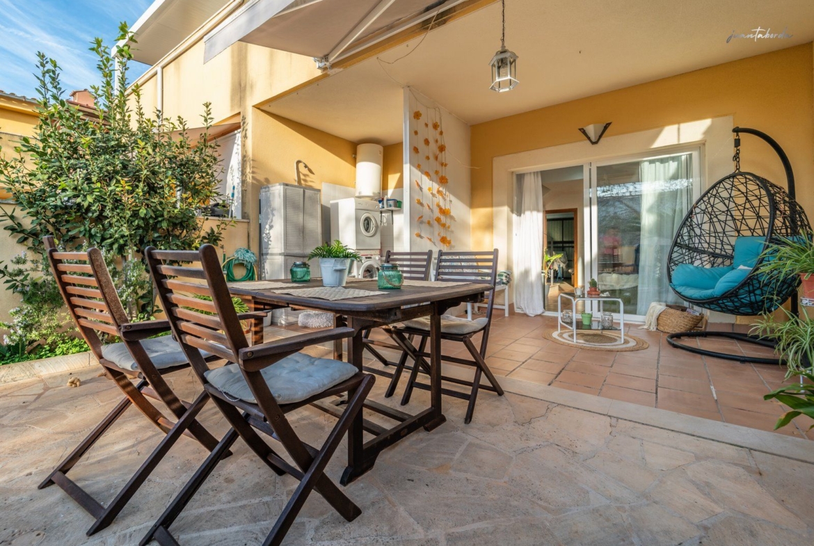 Reihenhaus mit Garten und Terrassen in Ses Salines