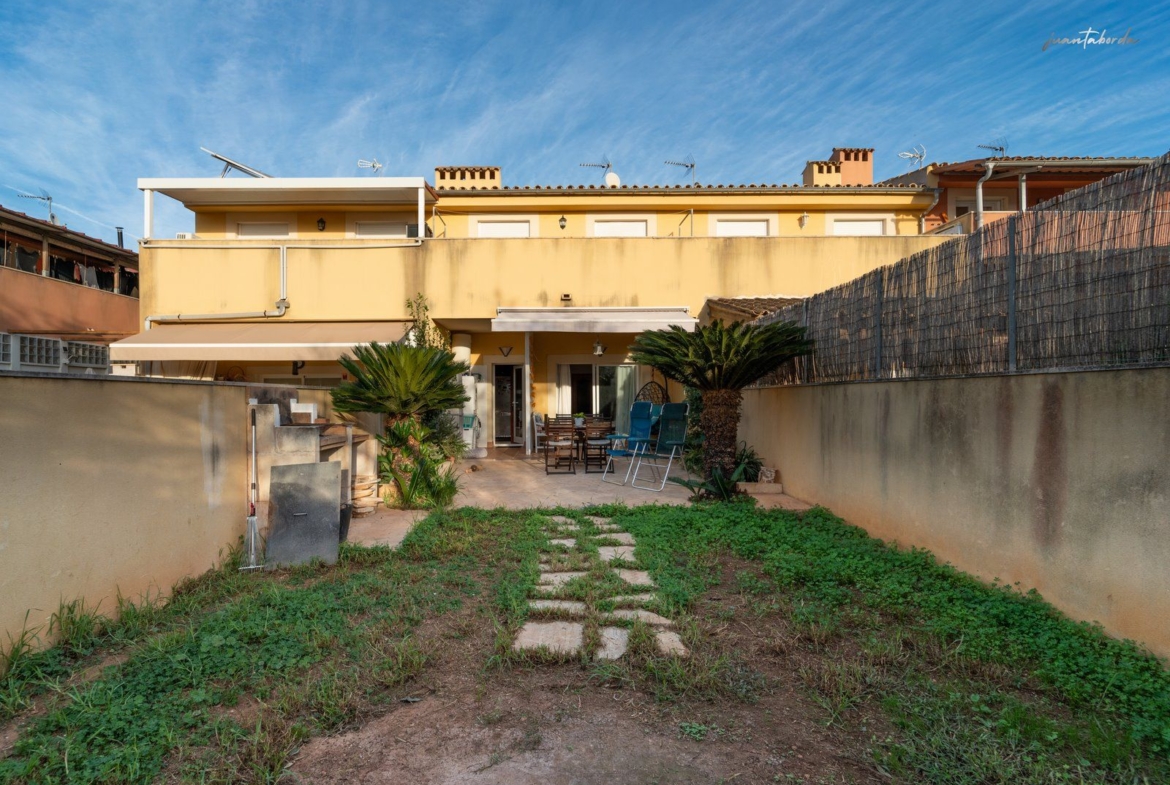 Reihenhaus mit Garten und Terrassen in Ses Salines