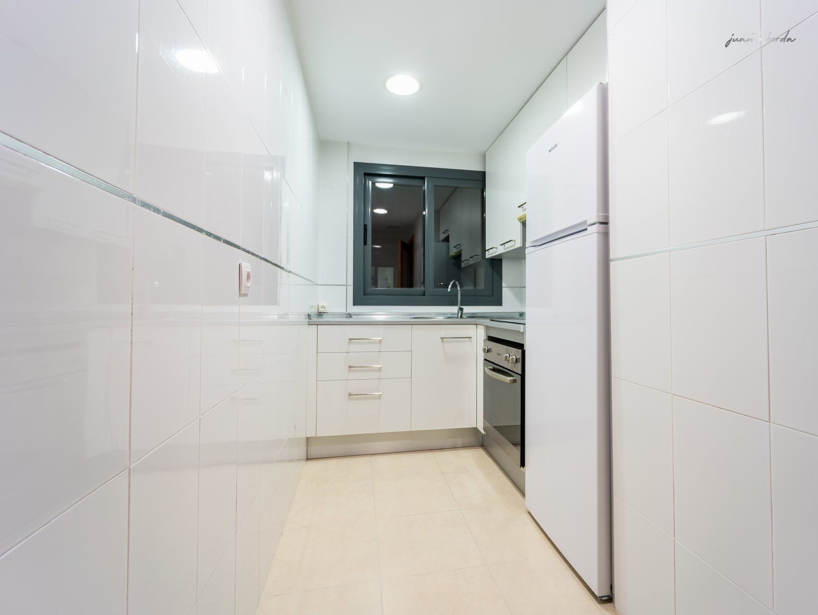Dachgeschosswohnung in Campos, 2 Zimmer, Balkon & Aufzug