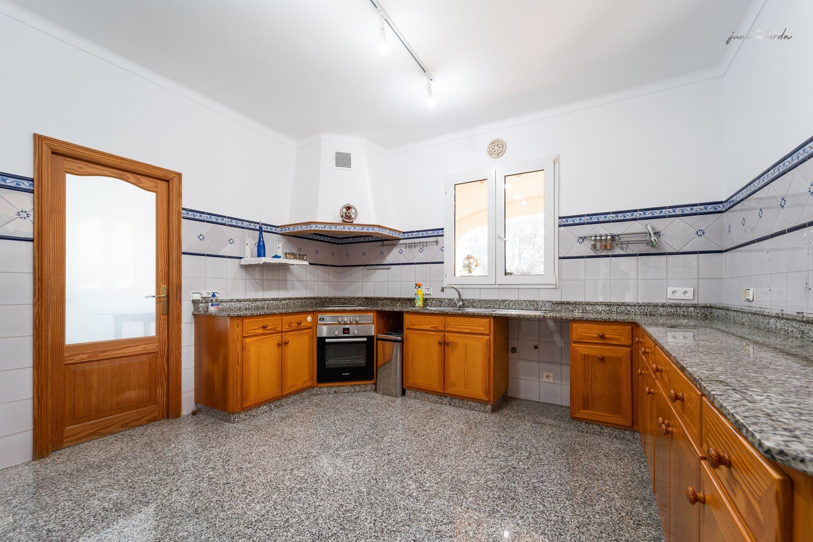 1314-Country-house-to-rent-in-Ses-Salines-17-Copiar.jpg Casa de campo en alquiler cerca de Ses Salines con vistas al mar