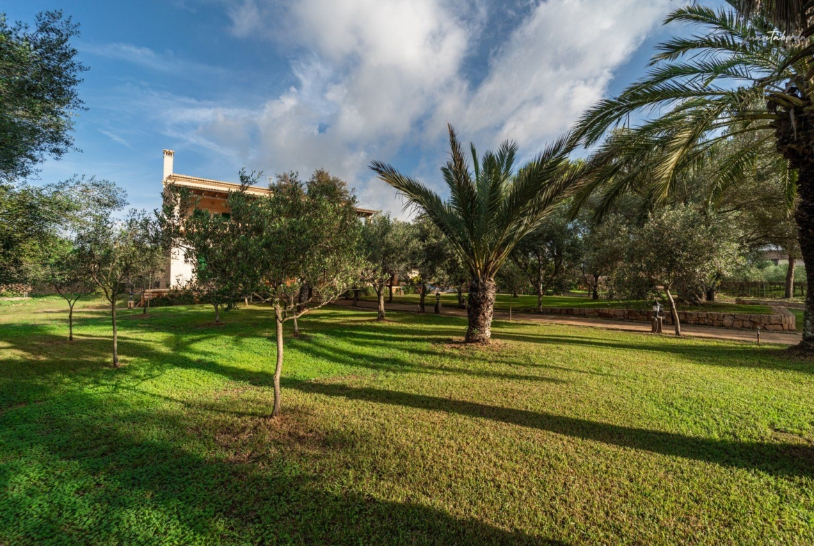 Casa de campo en alquiler cerca de Ses Salines con vistas al mar