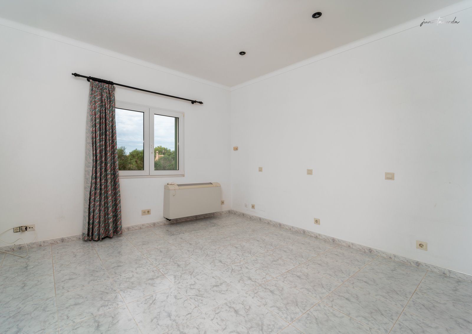 1314-Country-house-to-rent-in-Ses-Salines-33-Copiar.jpg Casa de campo en alquiler cerca de Ses Salines con vistas al mar