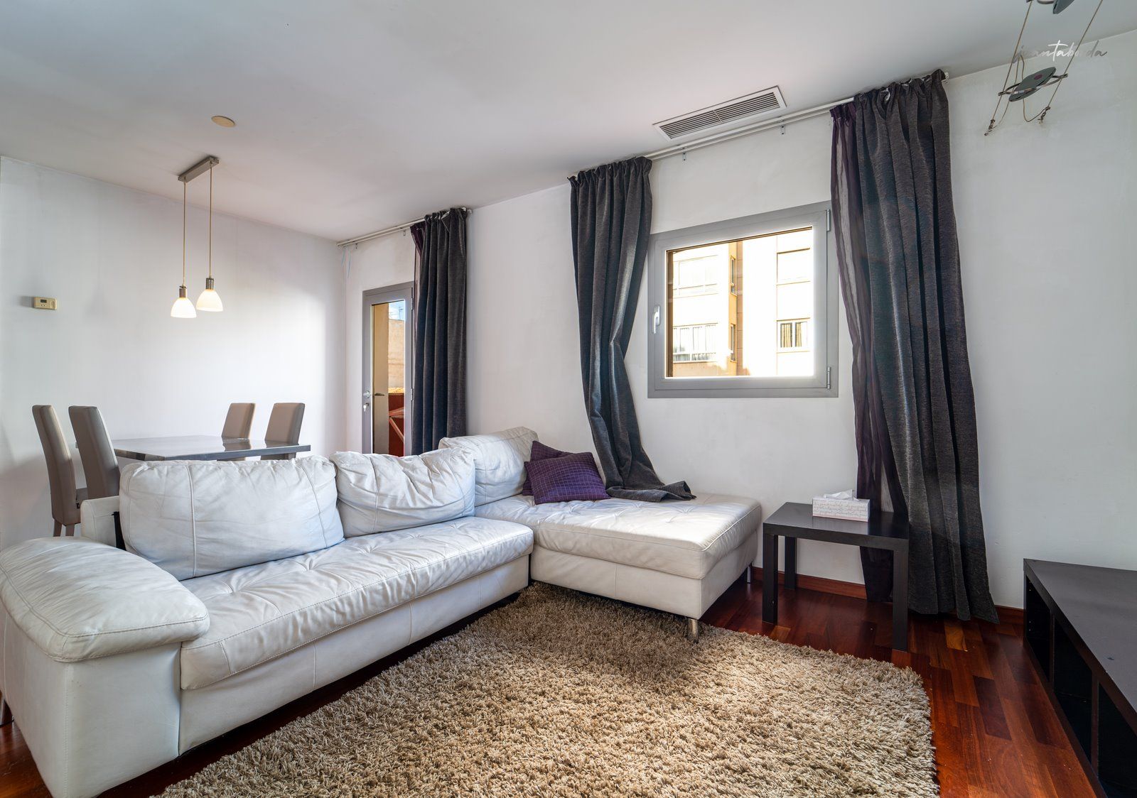 1315-Furnished-apartment-to-rent-in-the-centre-of-Palma-de-Majorca-2-Copiar.jpg Luminoso piso con balcón junto al Paseo de Mallorca, Palma