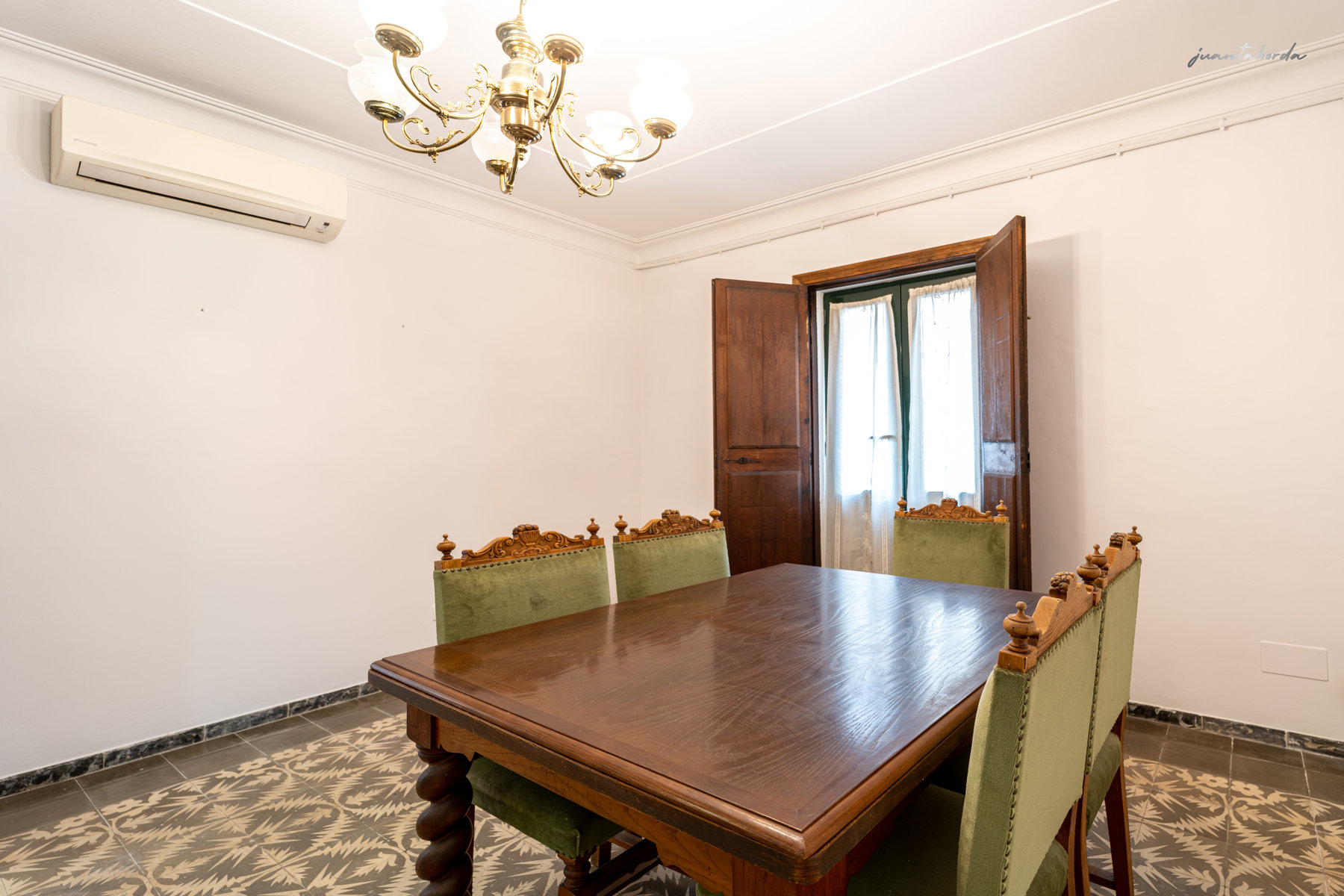 1316-Ground-floor-property-for-sale-in-Santa-Catalina-Palma-15.jpg Planta baja reformada con garaje en Santa Catalina, Palma