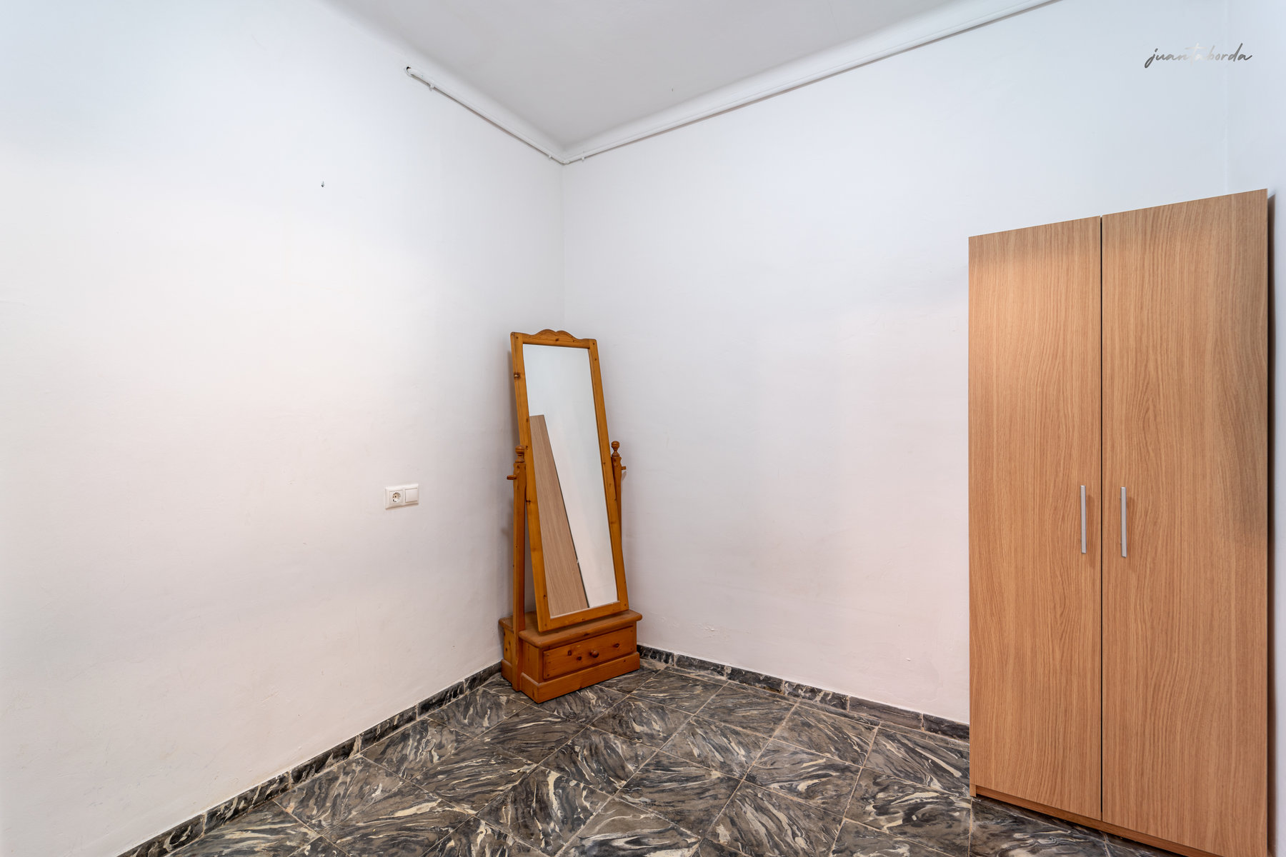 1316-Ground-floor-property-for-sale-in-Santa-Catalina-Palma-16.jpg Planta baja reformada con garaje en Santa Catalina, Palma