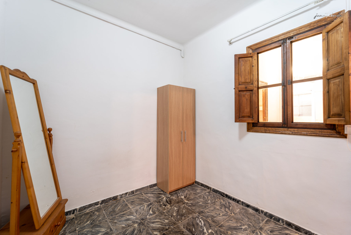 Planta baja reformada con garaje en Santa Catalina, Palma