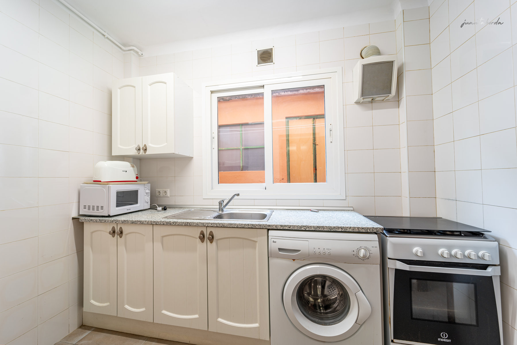 1316-Ground-floor-property-for-sale-in-Santa-Catalina-Palma-20.jpg Planta baja reformada con garaje en Santa Catalina, Palma