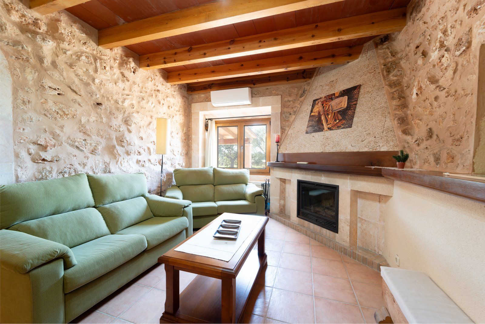 1320-Country-house-to-rent-next-to-Ses-Salines-13-Copiar.jpg Casa de campo en alquiler en Santanyí, junto a Es Llombards