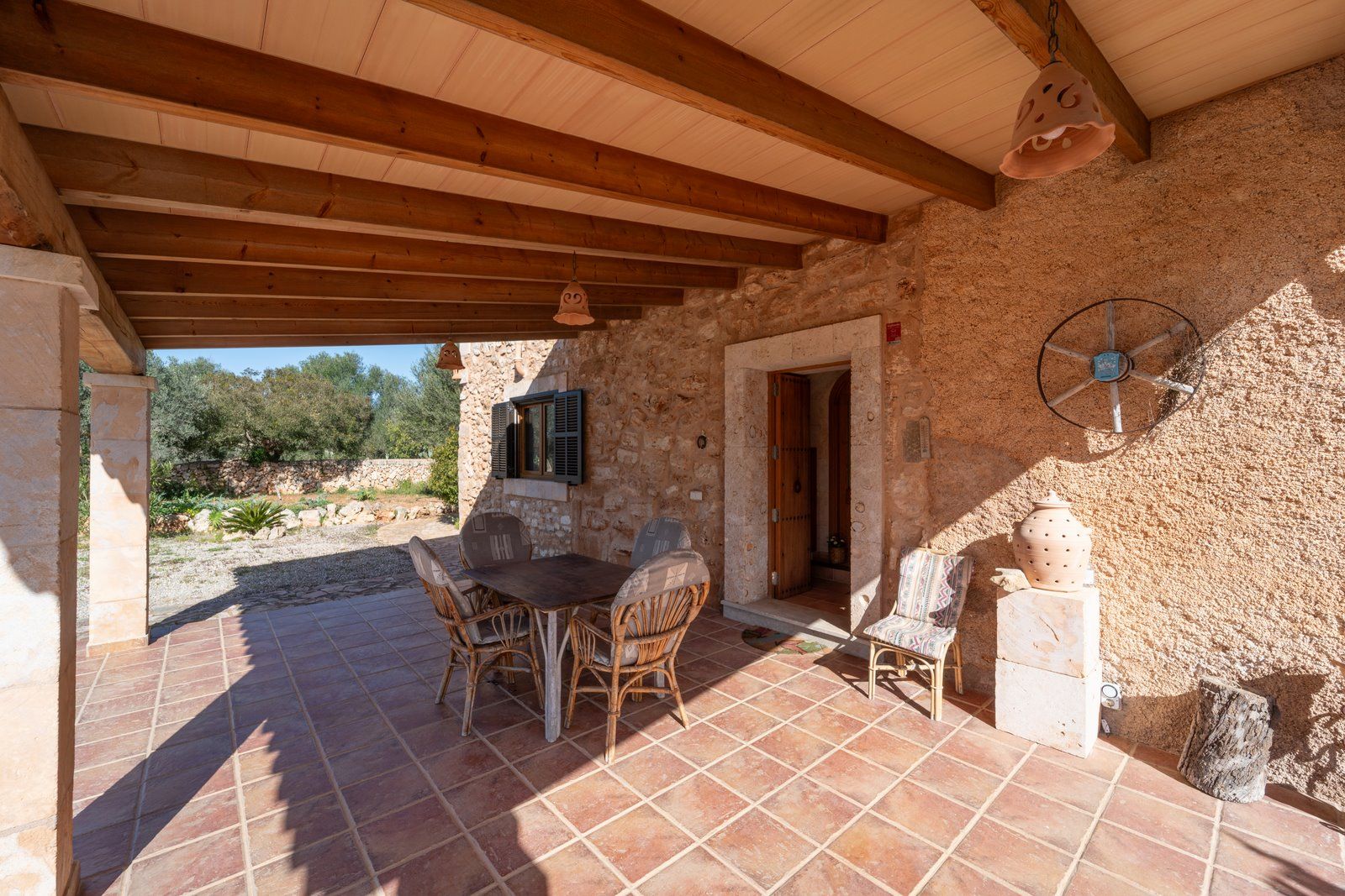 1320-Country-house-to-rent-next-to-Ses-Salines-5-Copiar.jpg Casa de campo en alquiler en Santanyí, junto a Es Llombards