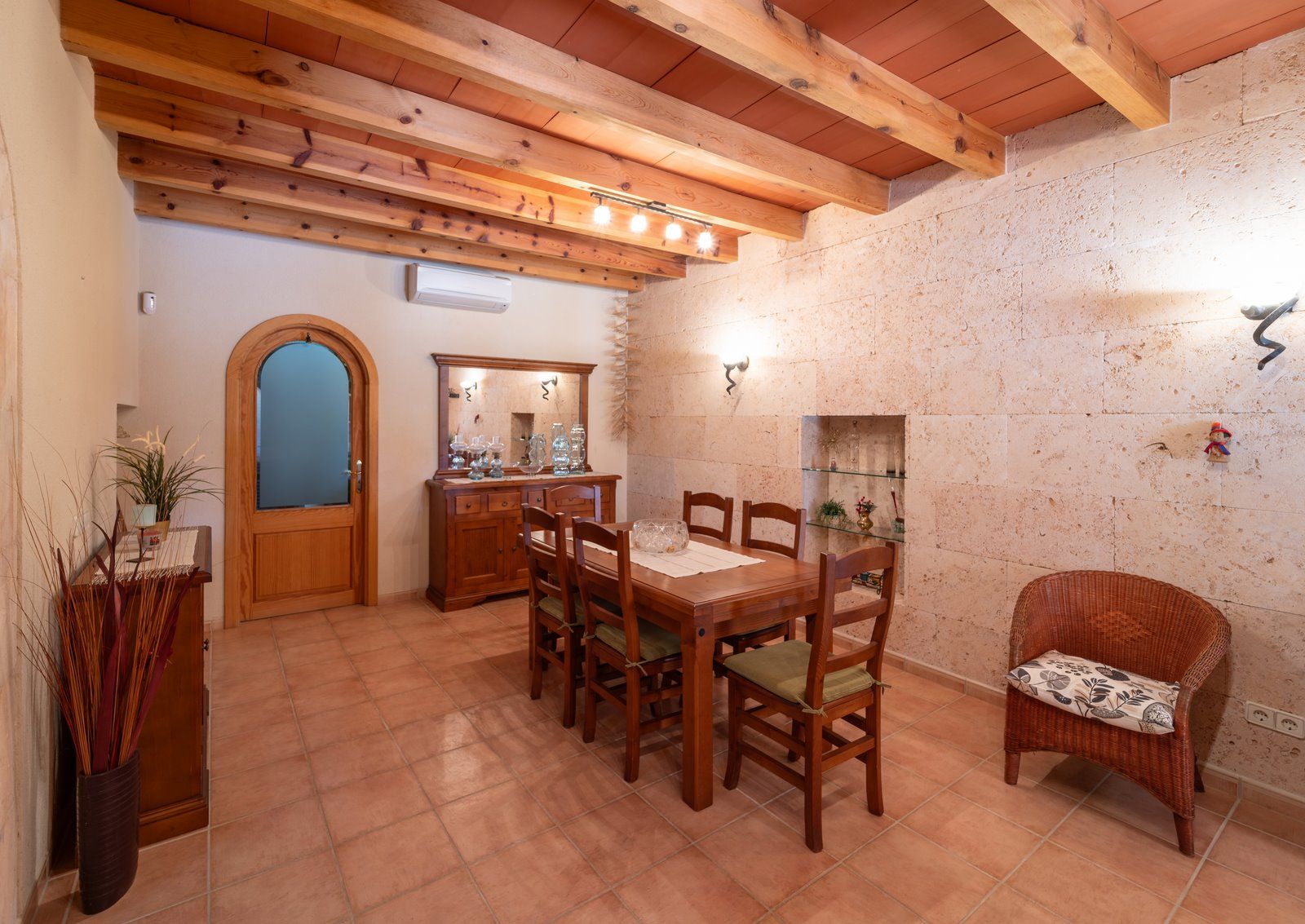 1320-Country-house-to-rent-next-to-Ses-Salines-8-Copiar.jpg Casa de campo en alquiler en Santanyí, junto a Es Llombards