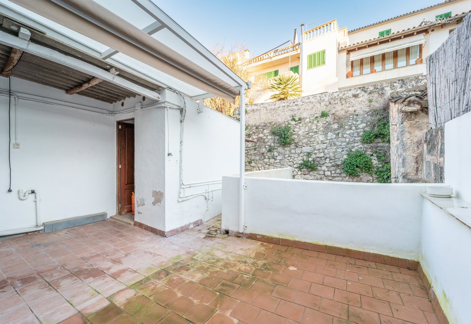 1323-Town-house-for-sale-in-Montuiri-32-Copiar.jpg Casa de pueblo con patio y 6 habitaciones en Montuïri