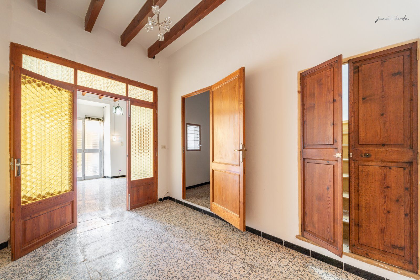 1323-Town-house-for-sale-in-Montuiri-8-Copiar.jpg Casa de pueblo con patio y 6 habitaciones en Montuïri