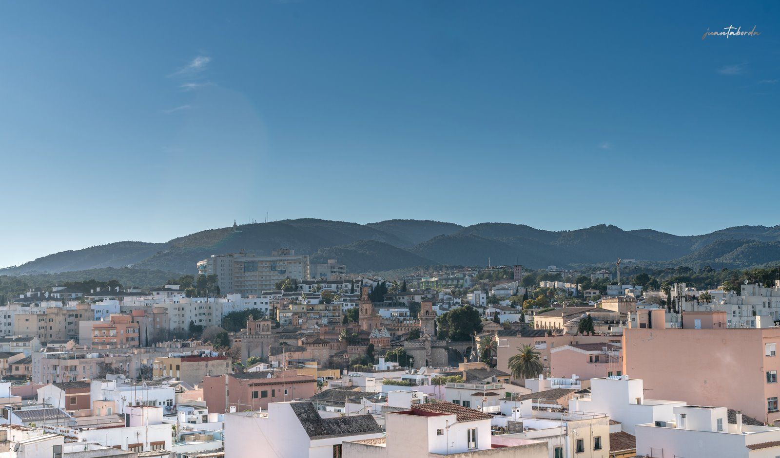 1327-Spacious-apartment-fro-sale-in-Santa-Catalina-Palma-de-Majorca-25-Copiar.jpg Spacious apartment for sale in Palma de Majorca