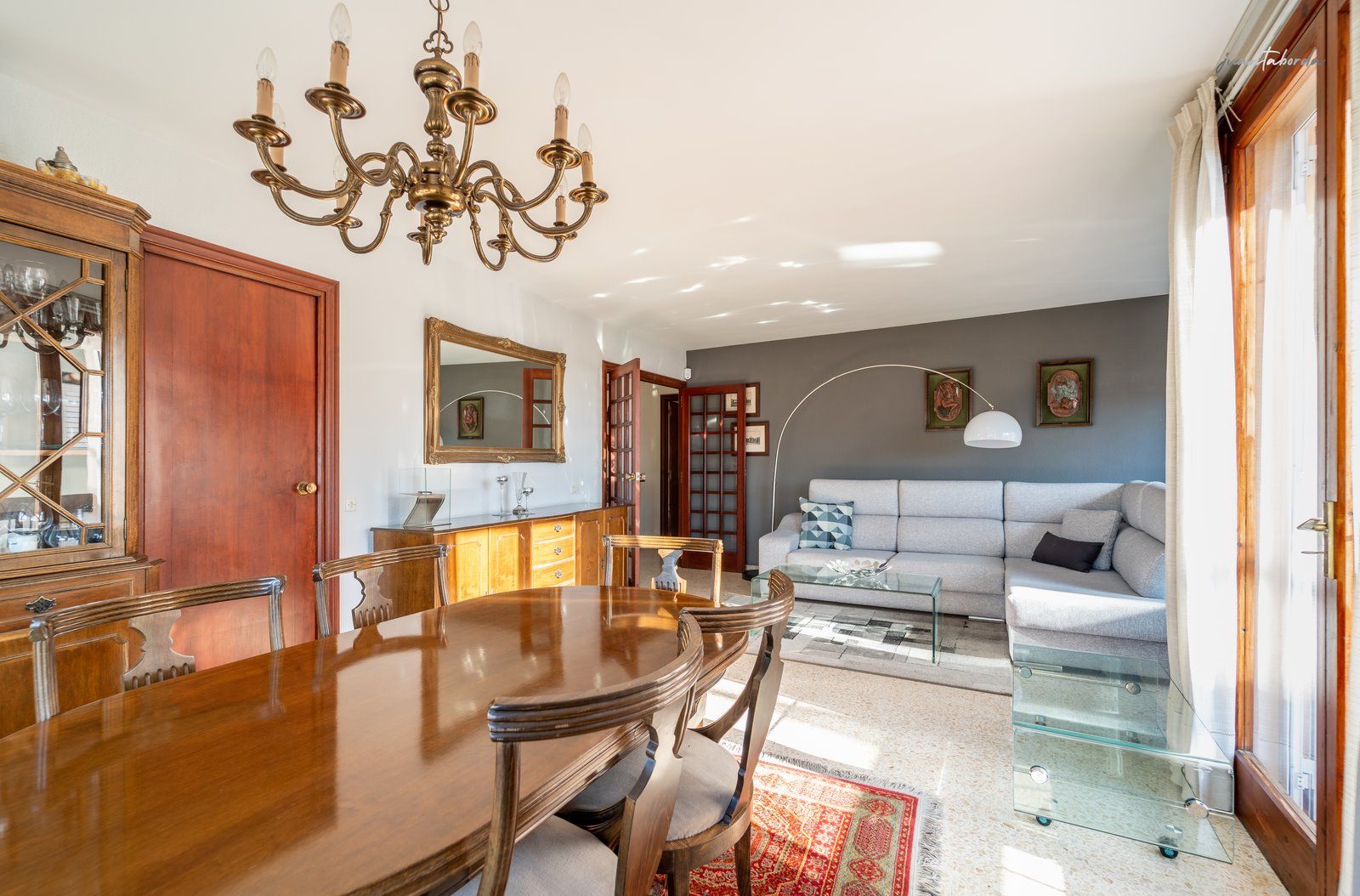 1327-Spacious-apartment-fro-sale-in-Santa-Catalina-Palma-de-Majorca-3-Copiar.jpg Spacious apartment for sale in Palma de Majorca