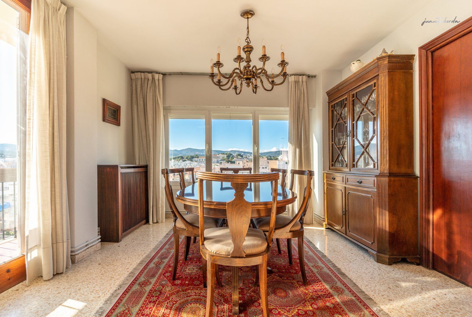 1327-Spacious-apartment-fro-sale-in-Santa-Catalina-Palma-de-Majorca-4-Copiar.jpg Spacious apartment for sale in Palma de Majorca