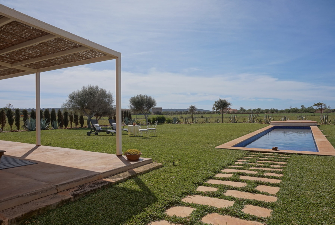 Casa de campo moderna junto a Es Trenc y Ses Covetes, Campos