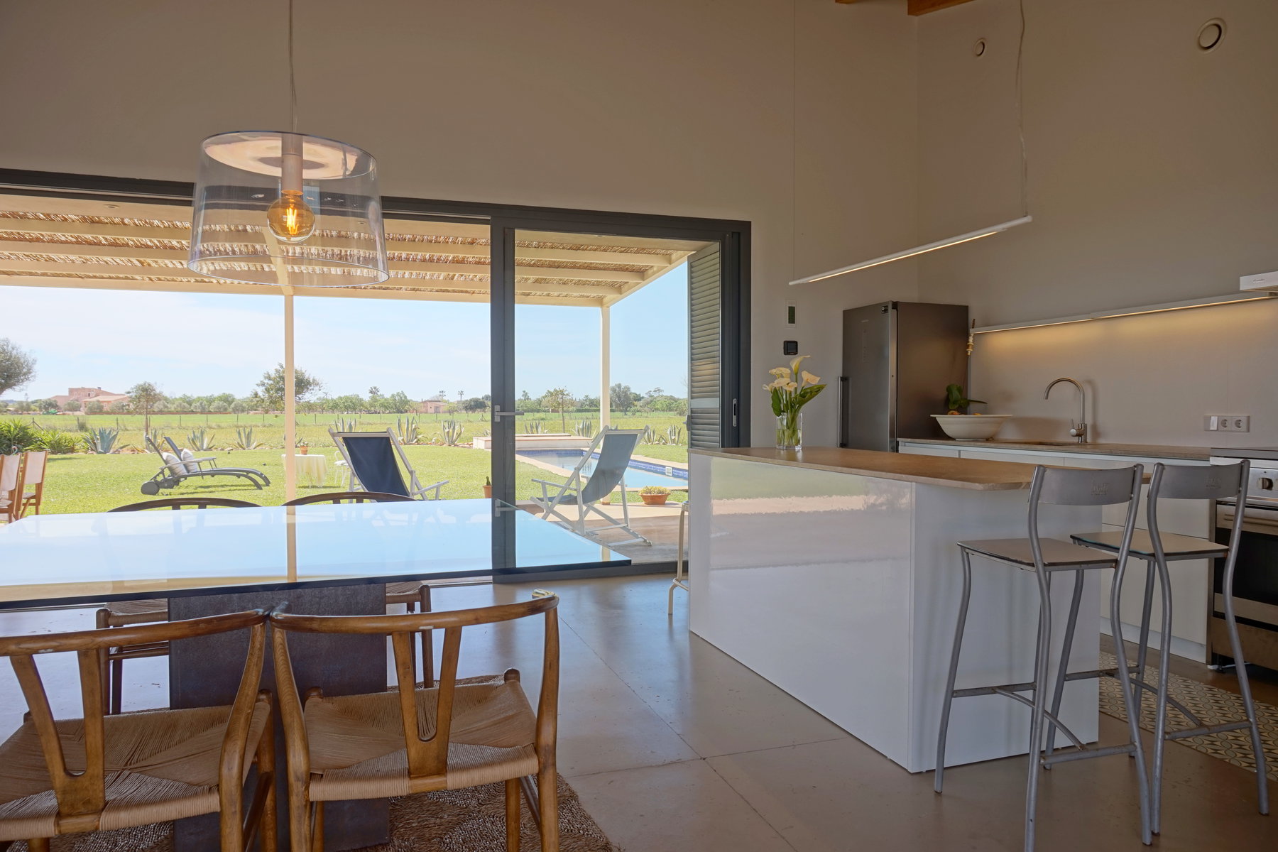1353-Country-Estate-for-sale-in-the-Es-Trenc-area-VPT24040512.jpg Casa de campo moderna junto a Es Trenc y Ses Covetes, Campos