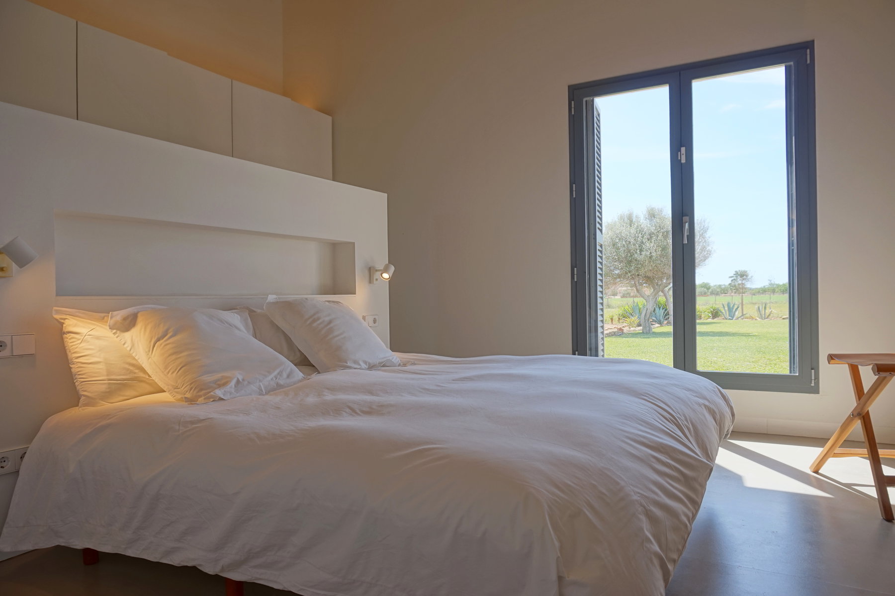 1353-Country-Estate-for-sale-in-the-Es-Trenc-area-VPT24040520.jpg Casa de campo moderna junto a Es Trenc y Ses Covetes, Campos