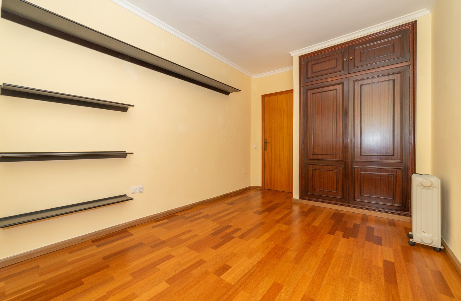 Piso amplio en alquiler con parking en el centro de Manacor