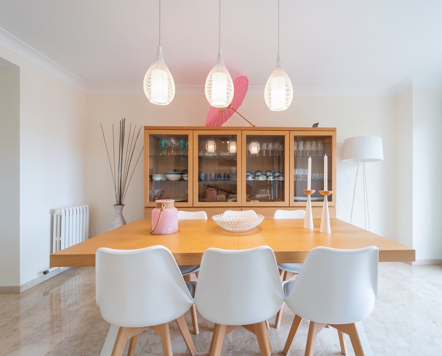 Geräumige 5-Zimmer-Wohnung mit Terrasse und Bergblick in Palma