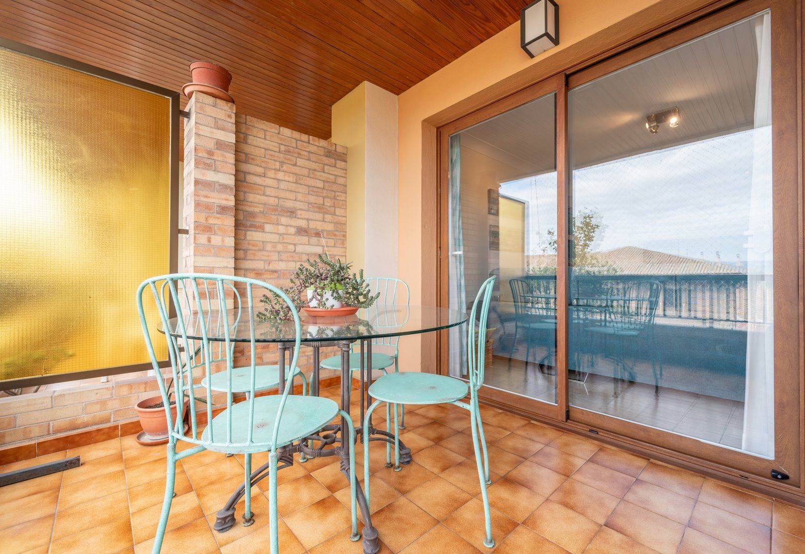 Geräumige 5-Zimmer-Wohnung mit Terrasse und Bergblick in Palma