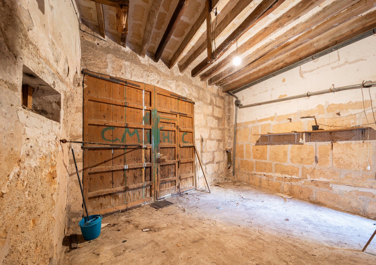 1372-Beautiful-town-house-to-renovate-in-the-heart-of-Porreres-2-Copiar.jpg Casa señorial a reformar en Porreres, 438 m² y 5 dormitorios