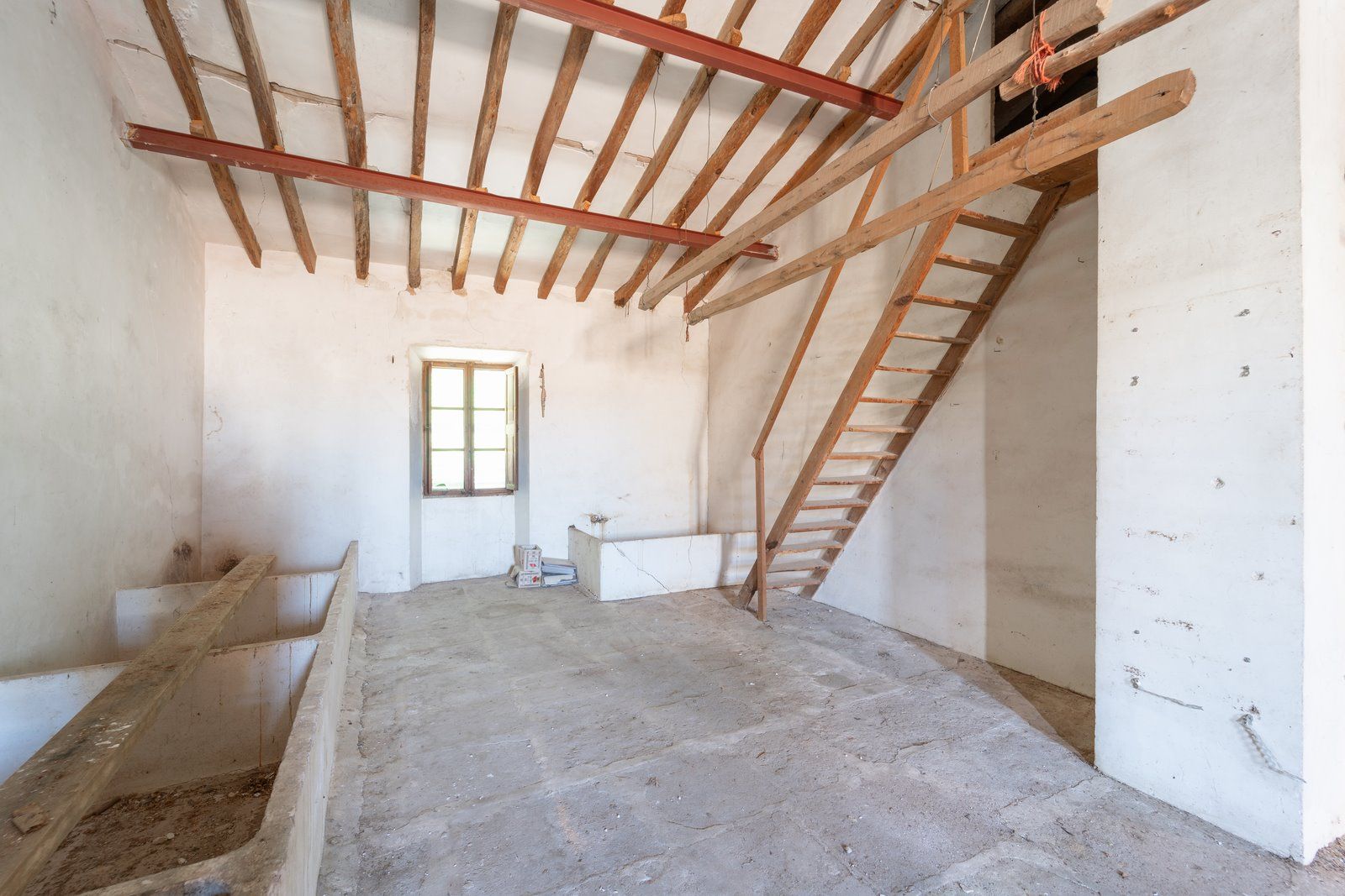 1372-Beautiful-town-house-to-renovate-in-the-heart-of-Porreres-52-Copiar.jpg Casa señorial a reformar en Porreres, 438 m² y 5 dormitorios