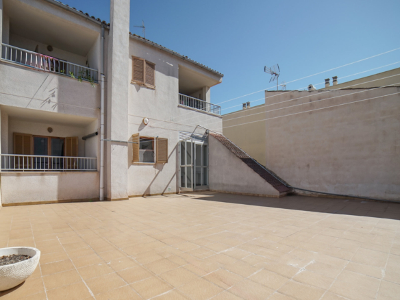 Piso con dos terrazas en Colonia de Sant Jordi, 3 habitaciones