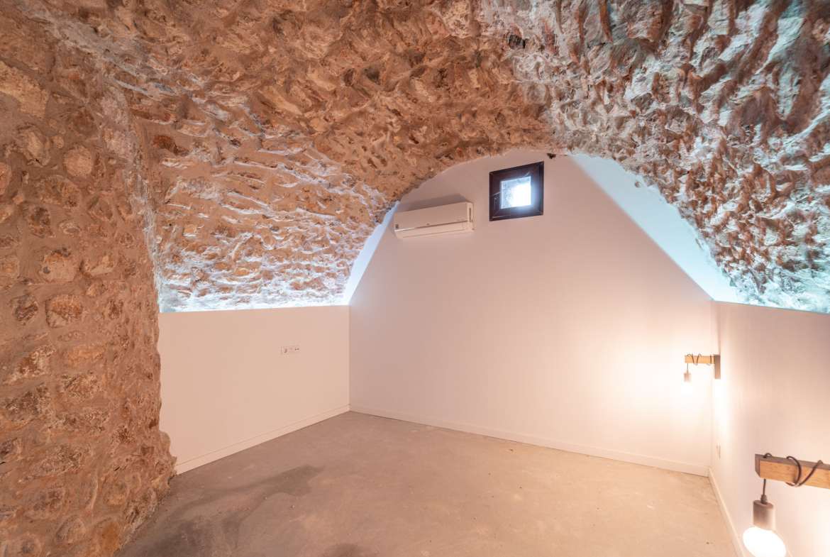 Historische Windmühle mit Pool zur Miete in Manacor Mallorca