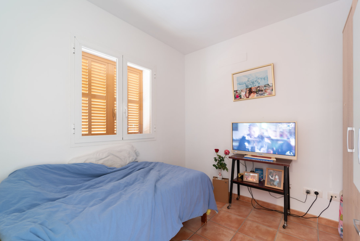 Piso luminoso de 3 habitaciones en venta en Campos, Mallorca