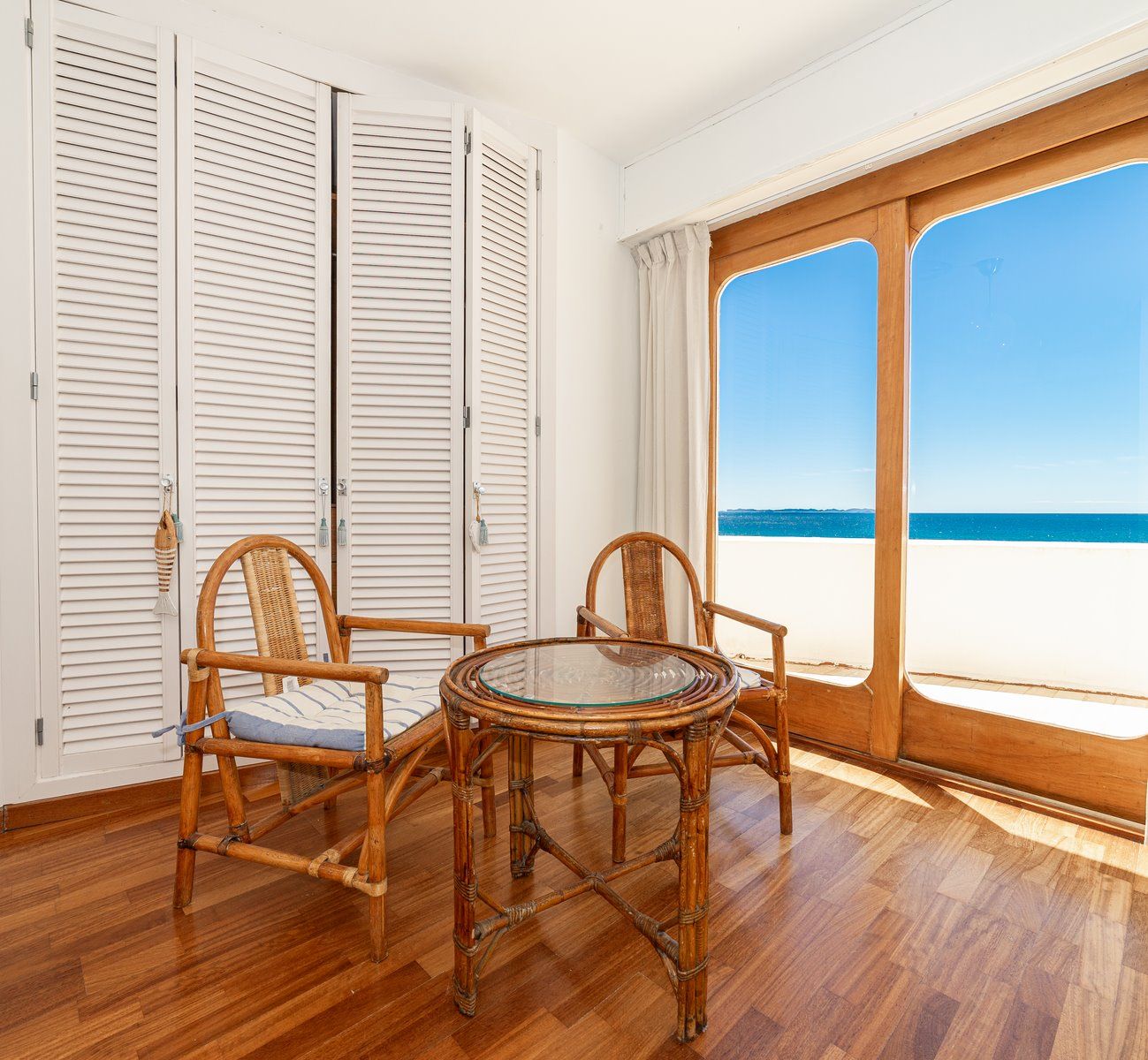 14-1031-Villasyfincasmallorca.jpg Villa en primera línea de mar en Sa Rápita, Campos