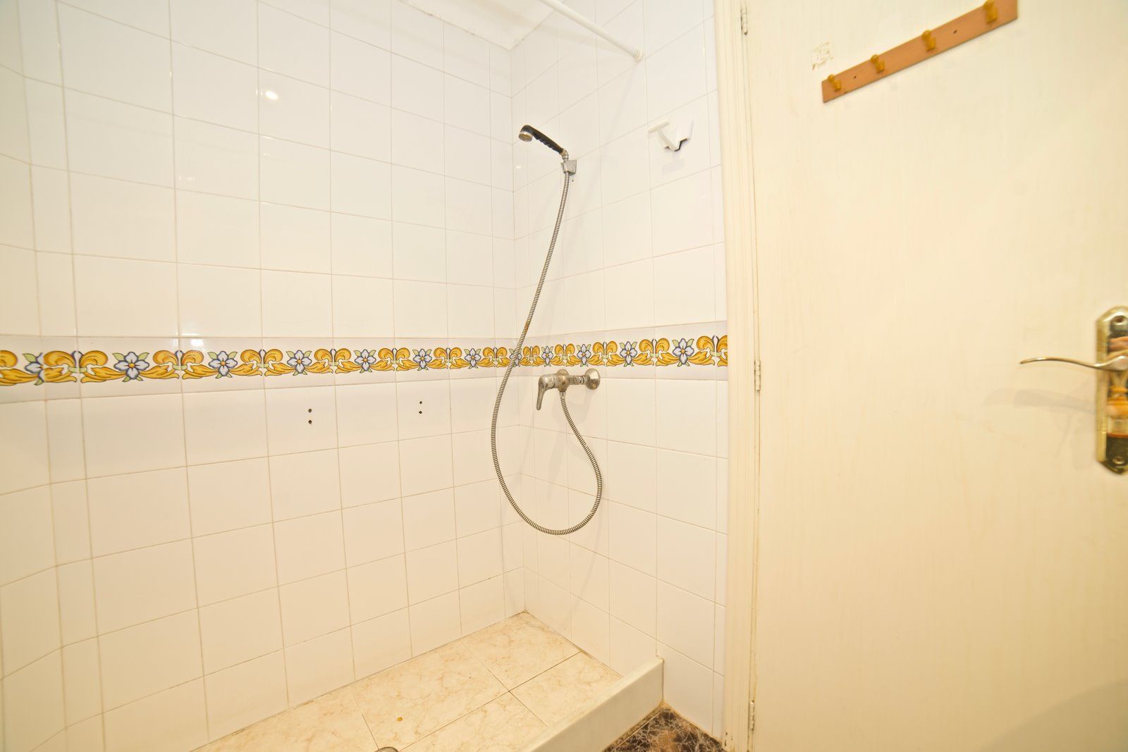 14-Villasyfincasmallorca-12.jpg Renoviertes Stadthaus zur Miete in Ses Salines: 150 m² mit Patio