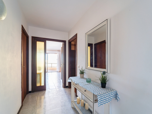 Piso con vistas al mar en alquiler en Colonia de Sant Jordi